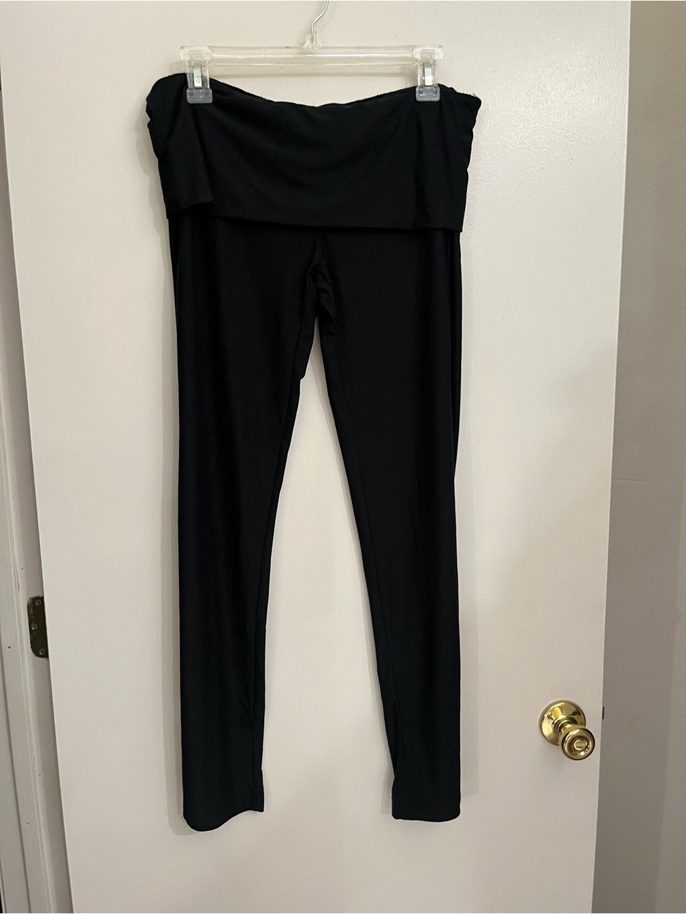 Bobbie Brooks Black Fold-Over Waist Leggings